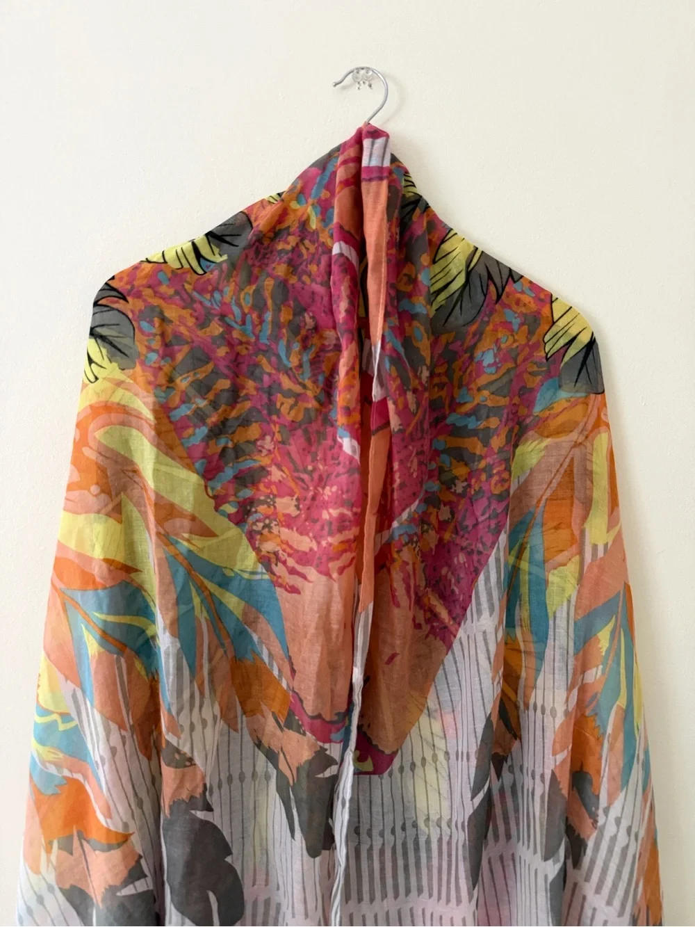 Colorful Floral & Abstract Lightweight Women's Scarf in Pink, Orange & Gray